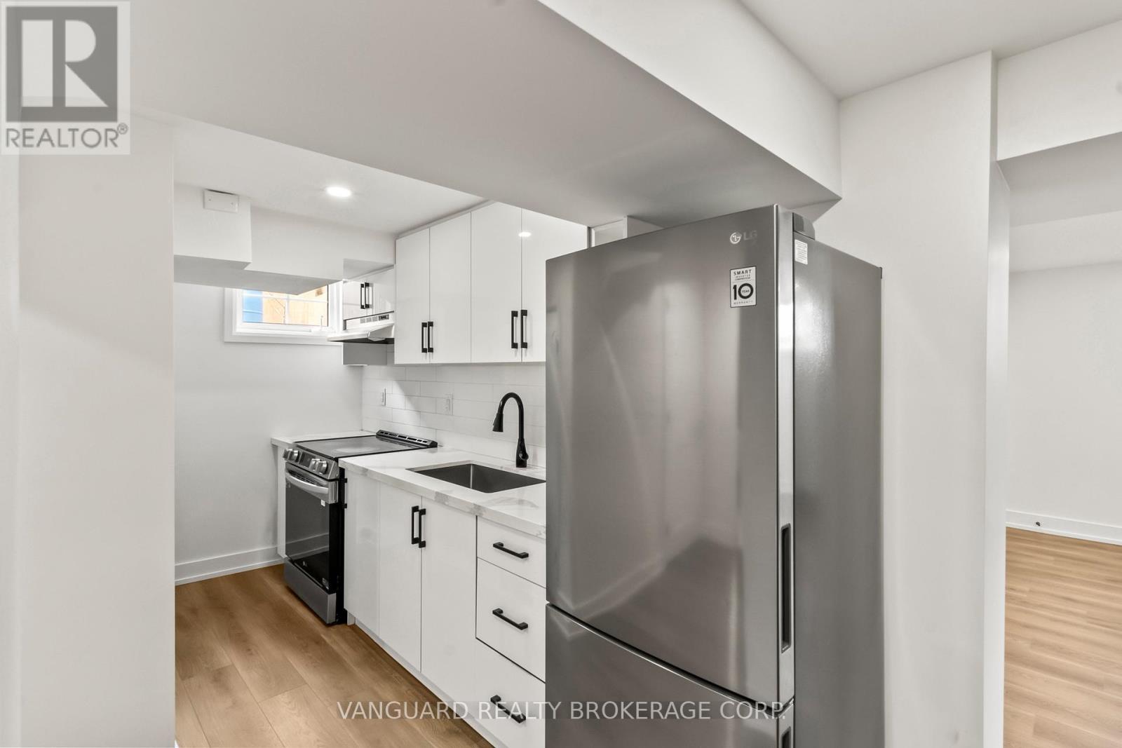 69 Joyce Parkway, Toronto (Yorkdale-Glen Park), Ontario  M6B 2T3 - Photo 30 - W13009308