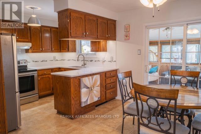 577 Lynwood Drive, Cornwall, Ontario  K6H 5W7 - Photo 6 - X12859092