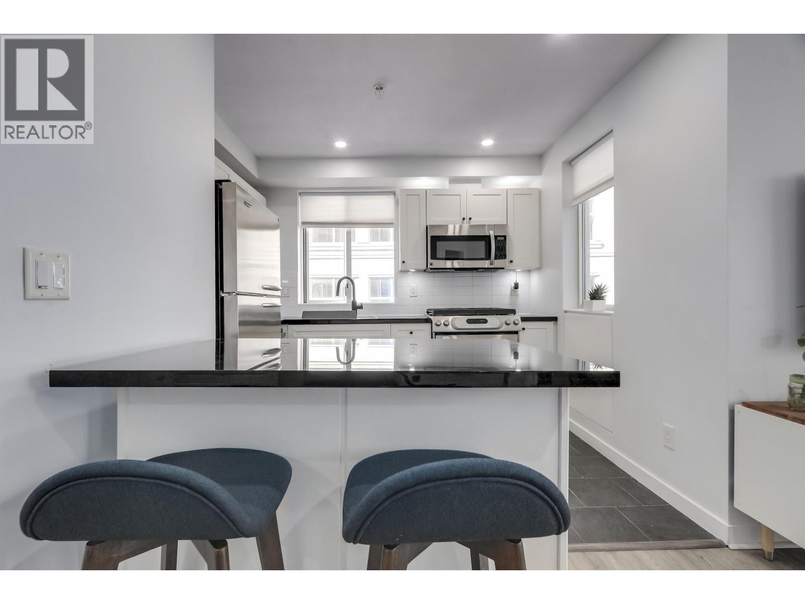 302 122 E 3rd Street, North Vancouver, British Columbia  V7L 1E6 - Photo 7 - R3095924