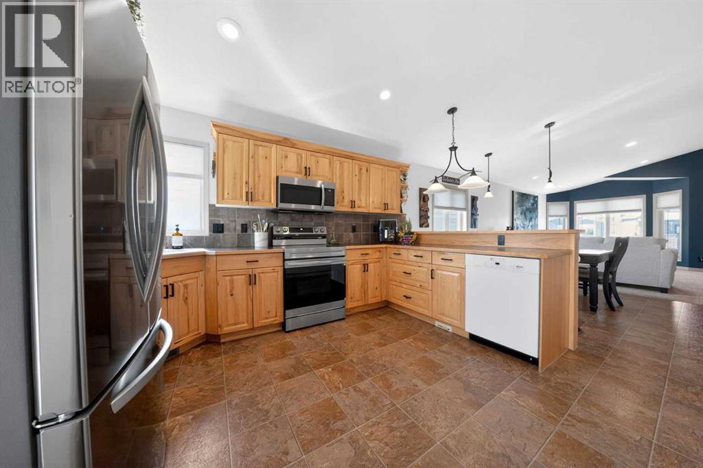 4709 7 Street, Coalhurst, Alberta  T0L 0V0 - Photo 15 - A2302492