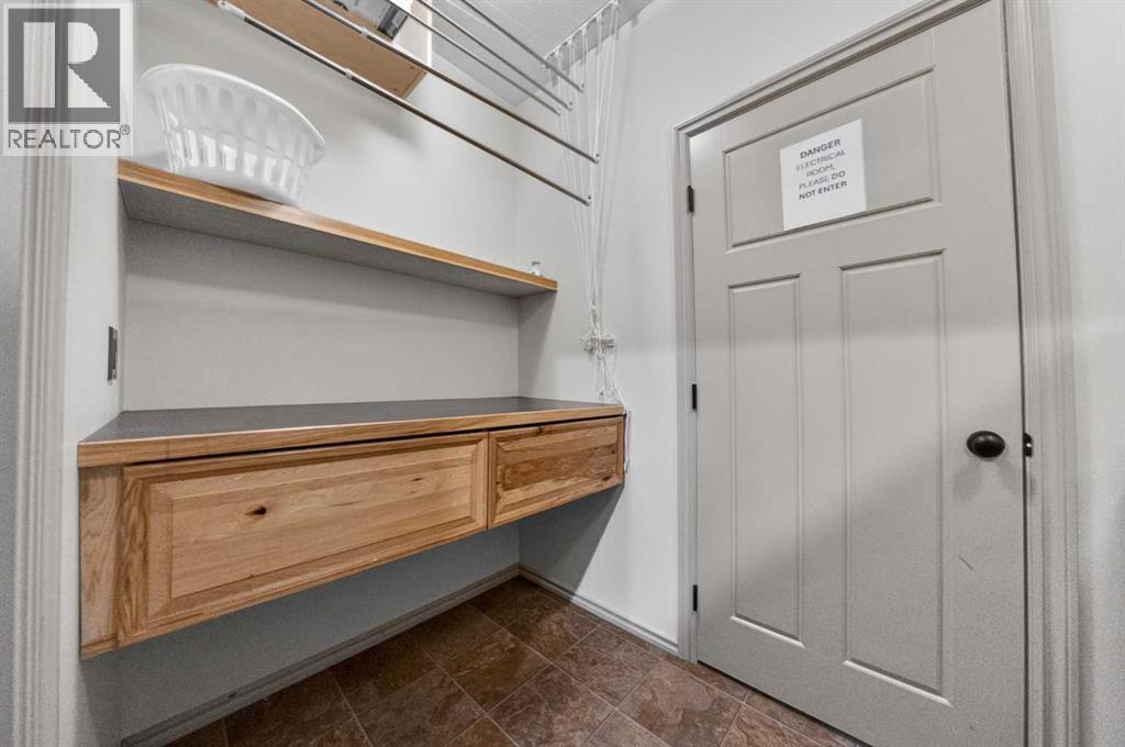 4709 7 Street, Coalhurst, Alberta  T0L 0V0 - Photo 37 - A2302492