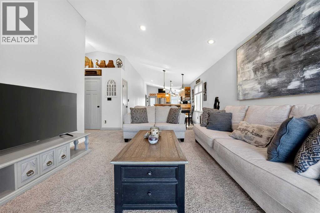 4709 7 Street, Coalhurst, Alberta  T0L 0V0 - Photo 9 - A2302492