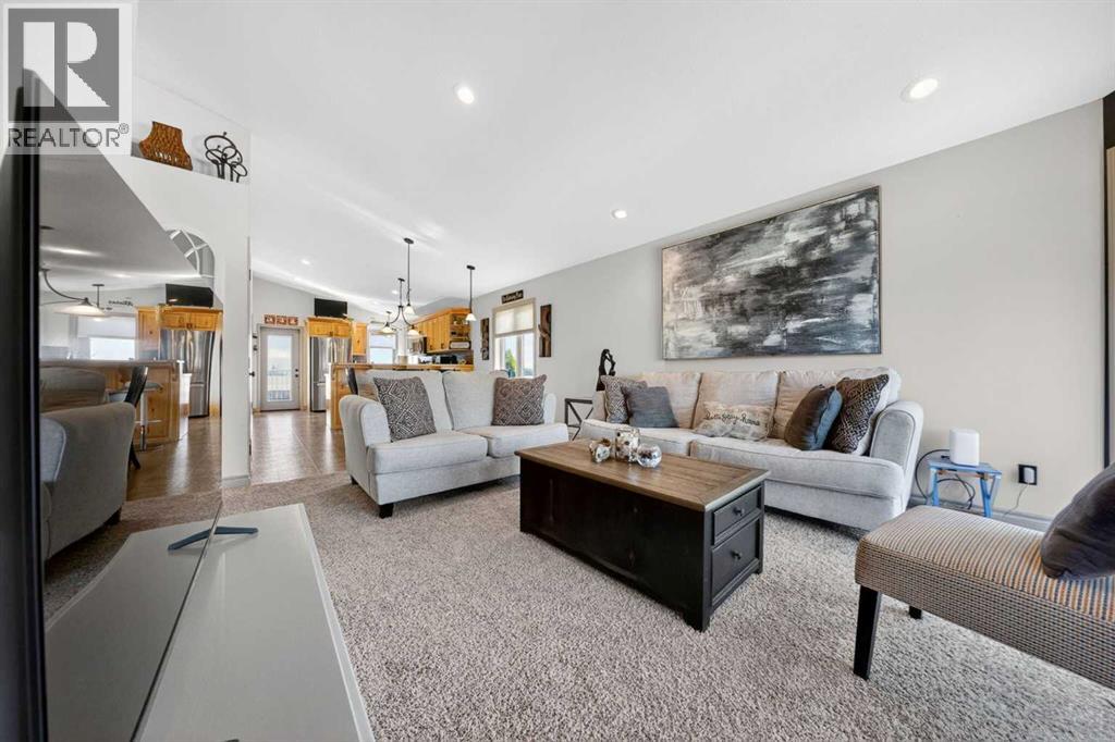 4709 7 Street, Coalhurst, Alberta  T0L 0V0 - Photo 8 - A2302492