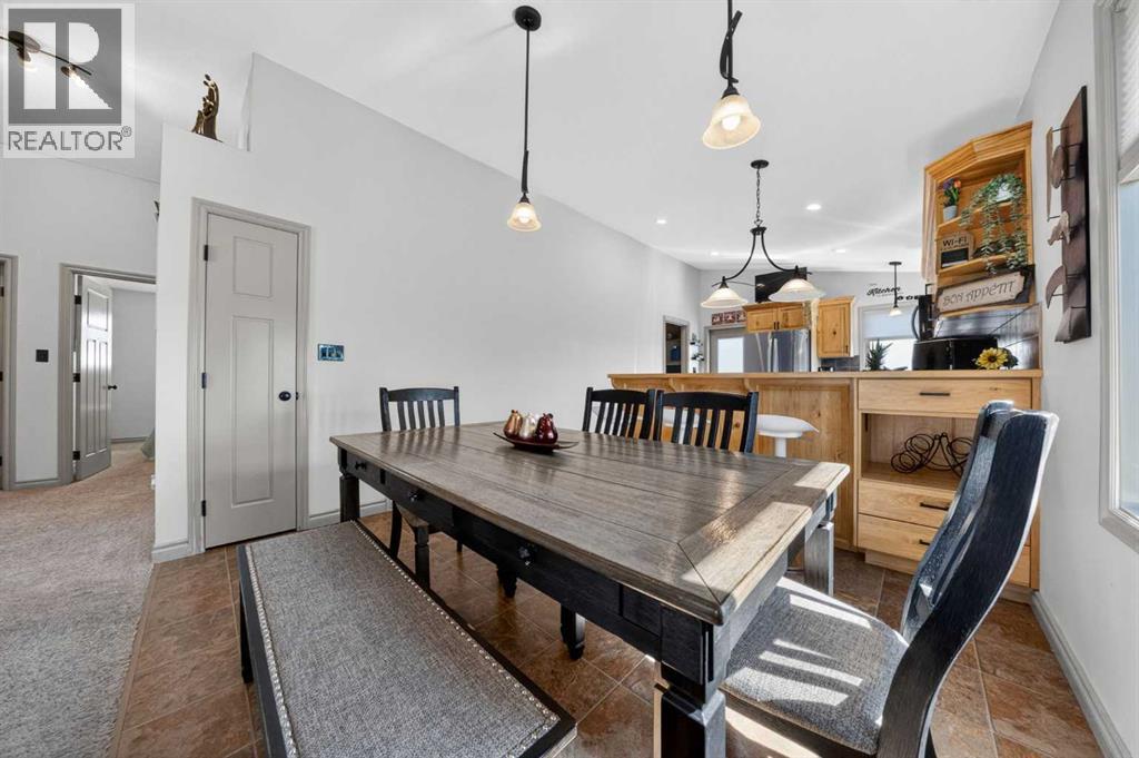 4709 7 Street, Coalhurst, Alberta  T0L 0V0 - Photo 12 - A2302492