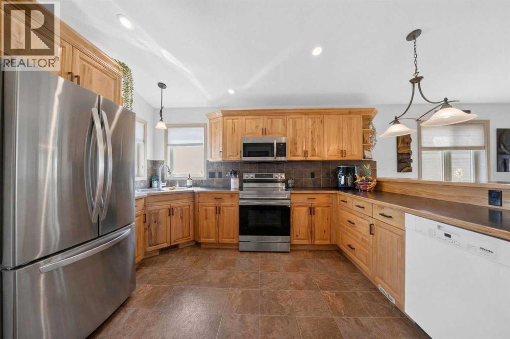 4709 7 Street, Coalhurst, Alberta  T0L 0V0 - Photo 14 - A2302492