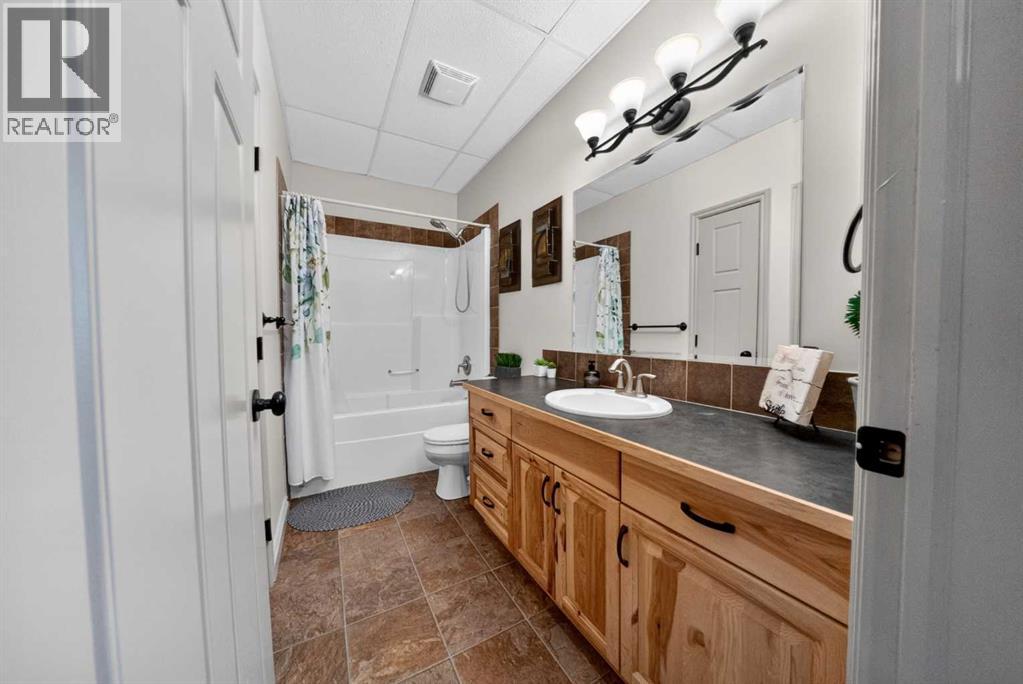 4709 7 Street, Coalhurst, Alberta  T0L 0V0 - Photo 35 - A2302492