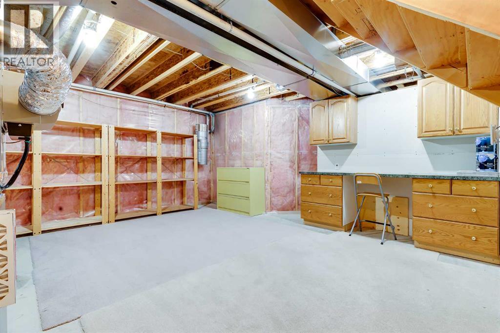 17 Rocky Ridge Villas NW, Calgary, Alberta  T3G 4R2 - Photo 35 - A2298839