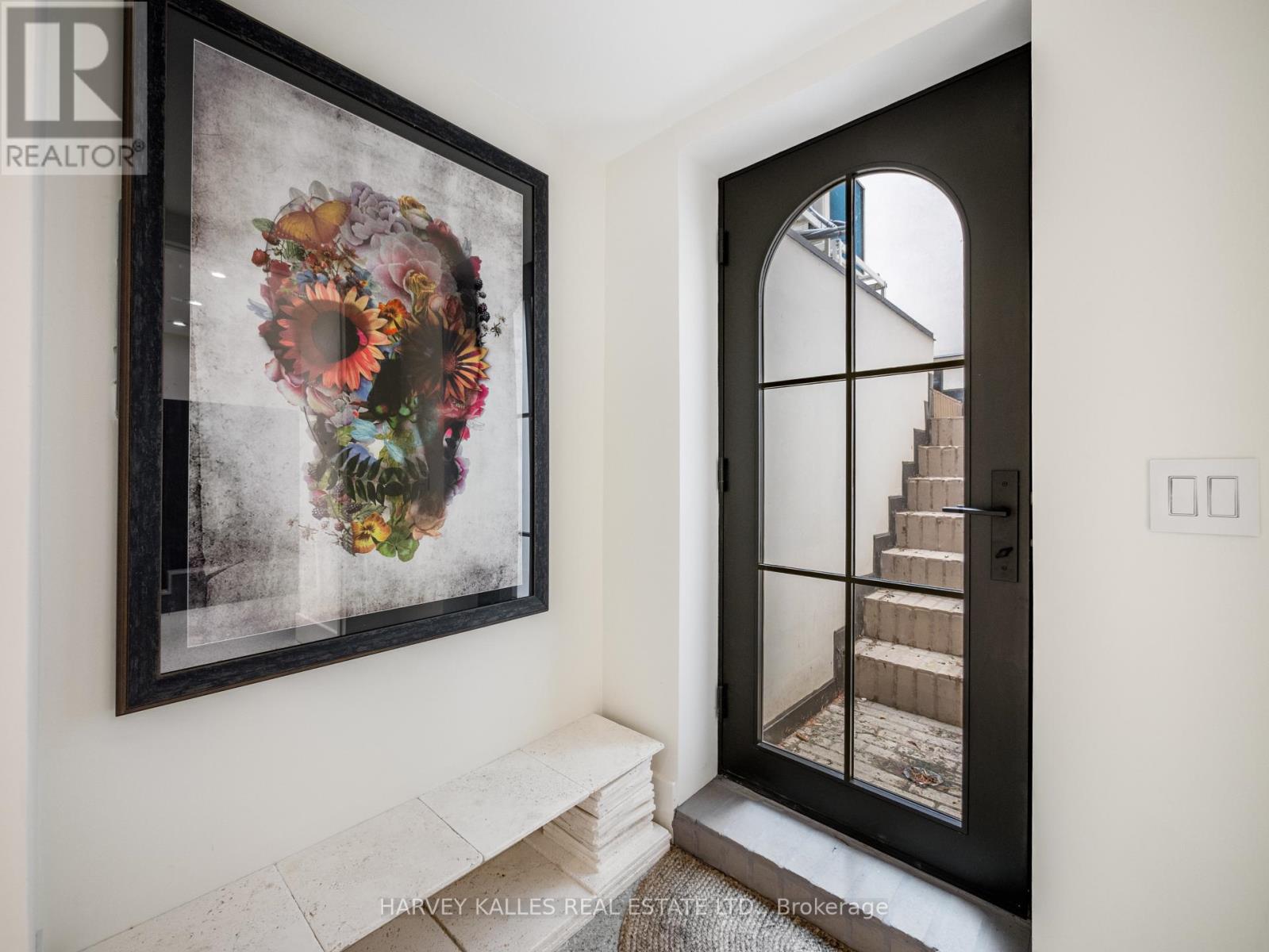 239 Borden Street, Toronto, Ontario  M5S 2N5 - Photo 39 - C13008384