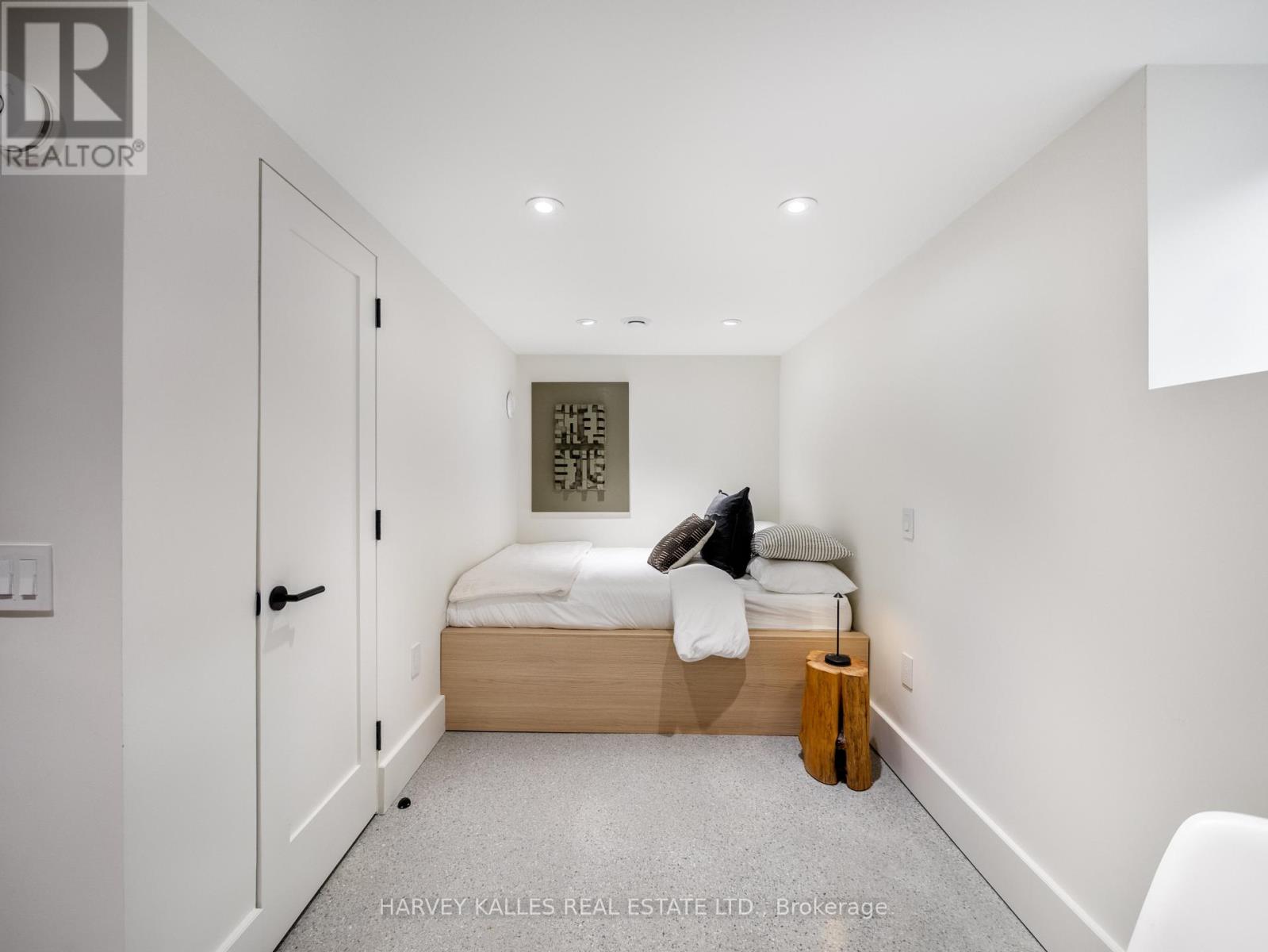 239 Borden Street, Toronto, Ontario  M5S 2N5 - Photo 43 - C13008384