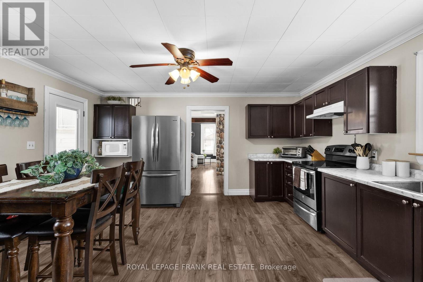 20 Richmond Street W, Kawartha Lakes, Ontario  K0M 2B0 - Photo 18 - X12819268