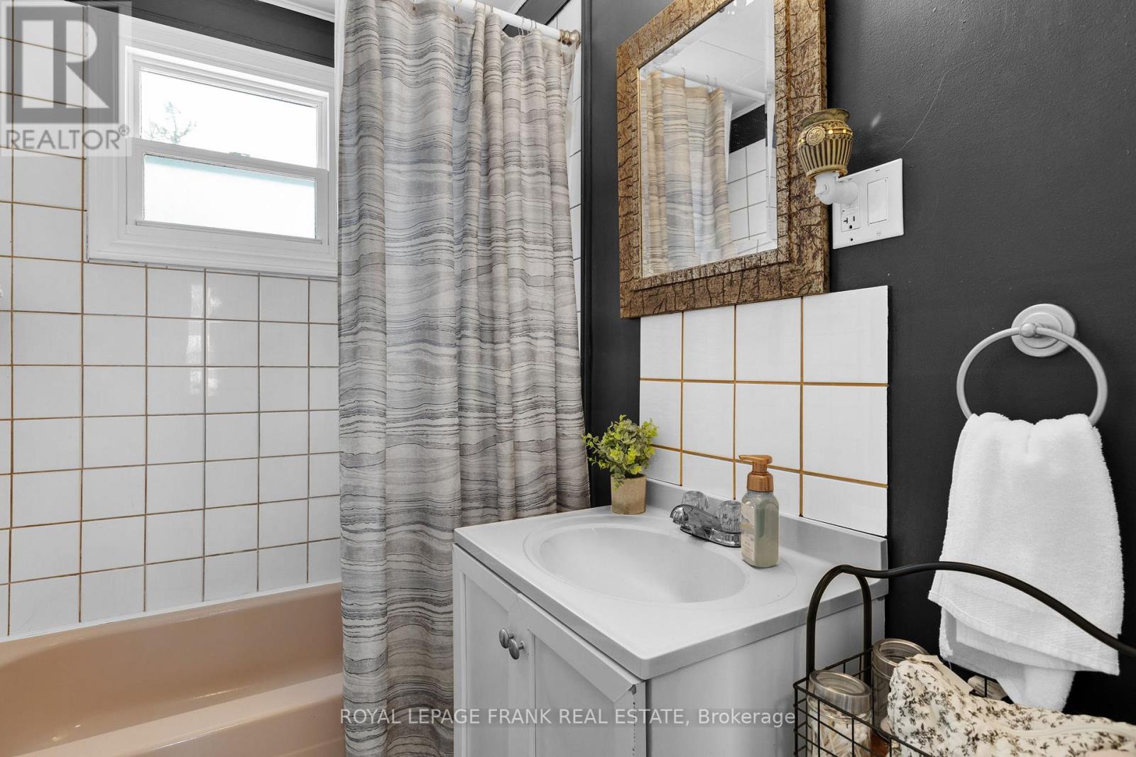 20 Richmond Street W, Kawartha Lakes, Ontario  K0M 2B0 - Photo 24 - X12819268