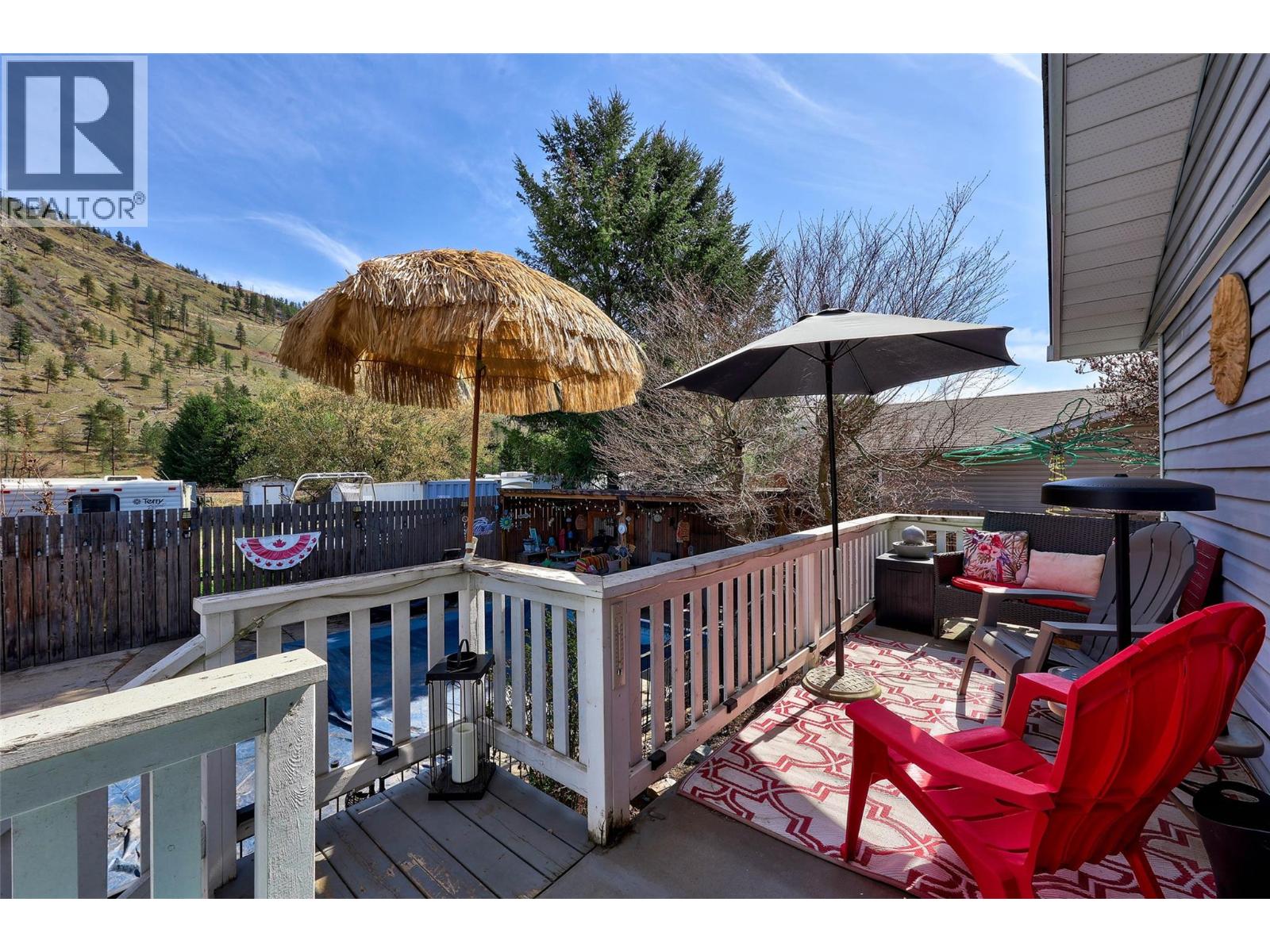 4602 Strawberry Lane, Kamloops, British Columbia  V2H 1L6 - Photo 11 - 10383804