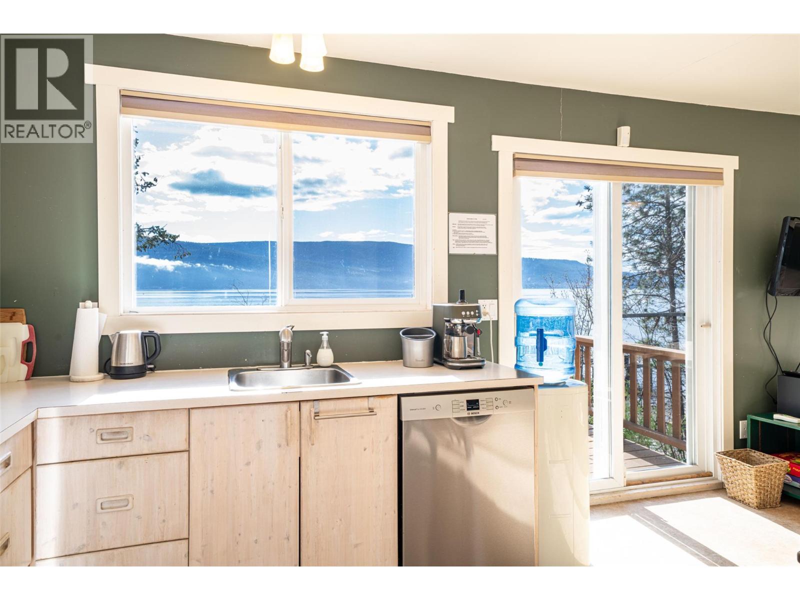 8525 Ewing's Landing Road Unit# 16, Vernon, British Columbia  V1H 2E7 - Photo 14 - 10383323