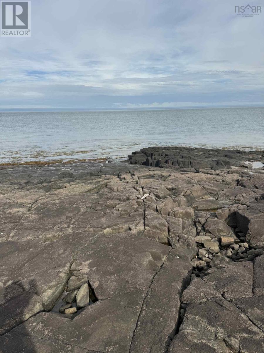 7115 Shore Road W, Phinneys Cove, Nova Scotia  B0S 1L0 - Photo 18 - 202505560