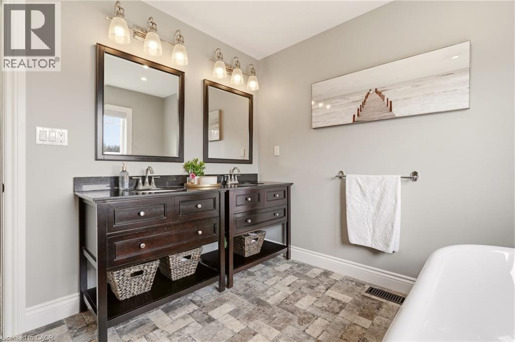 1371 10th Concession Road W, Puslinch, Ontario  N0B 2J0 - Photo 16 - 40821643