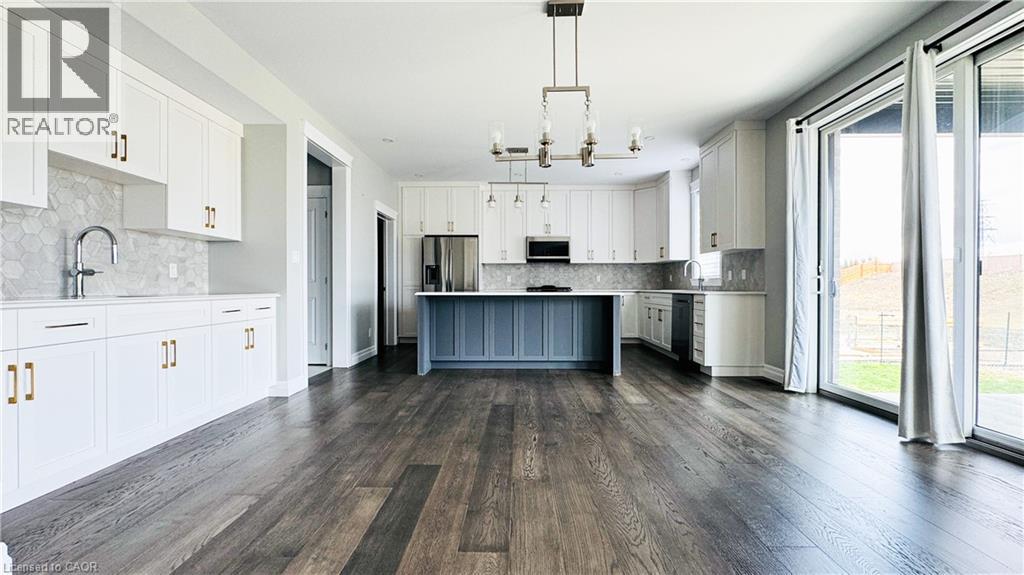 310 Blake Avenue, Belle River, Ontario  N8L 1B6 - Photo 4 - 40821611