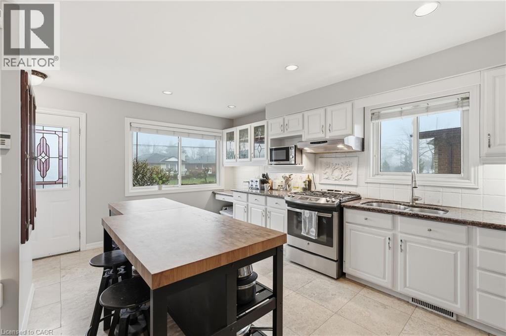 80 Luscombe Street, Hamilton, Ontario  L9A 2J8 - Photo 9 - 40821247