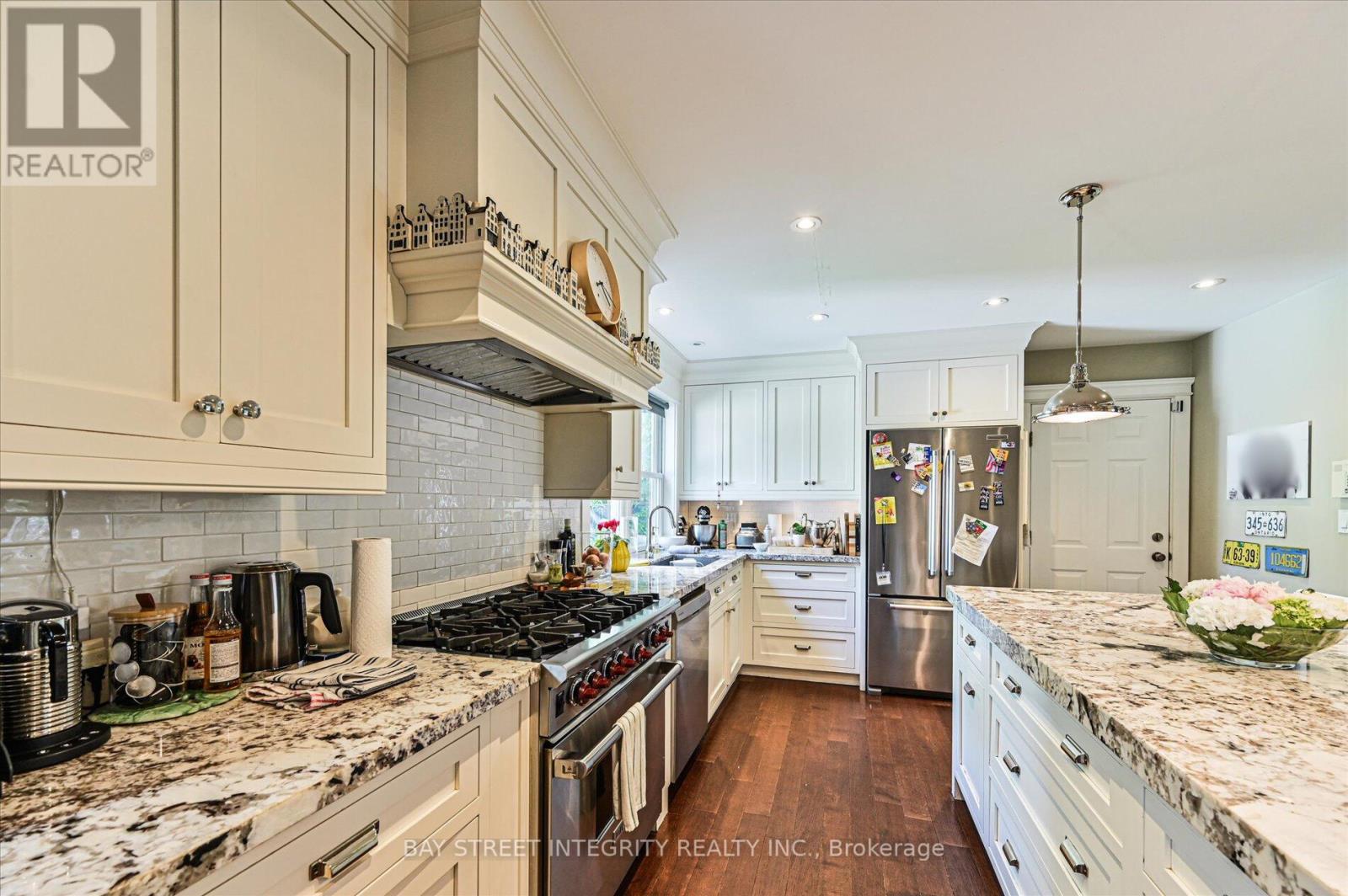 1192 Morrison Heights Drive, Oakville, Ontario  L6J 4J1 - Photo 18 - W12708772