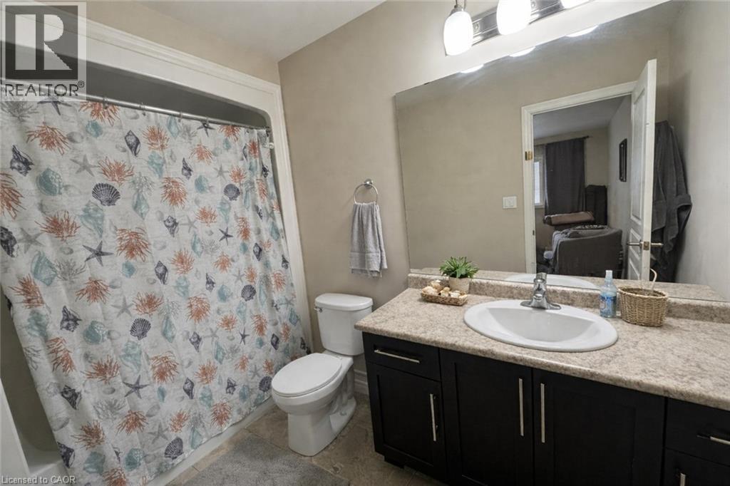 7905 Oldfield Road, Niagara Falls, Ontario  L2G 3J8 - Photo 11 - 40818372