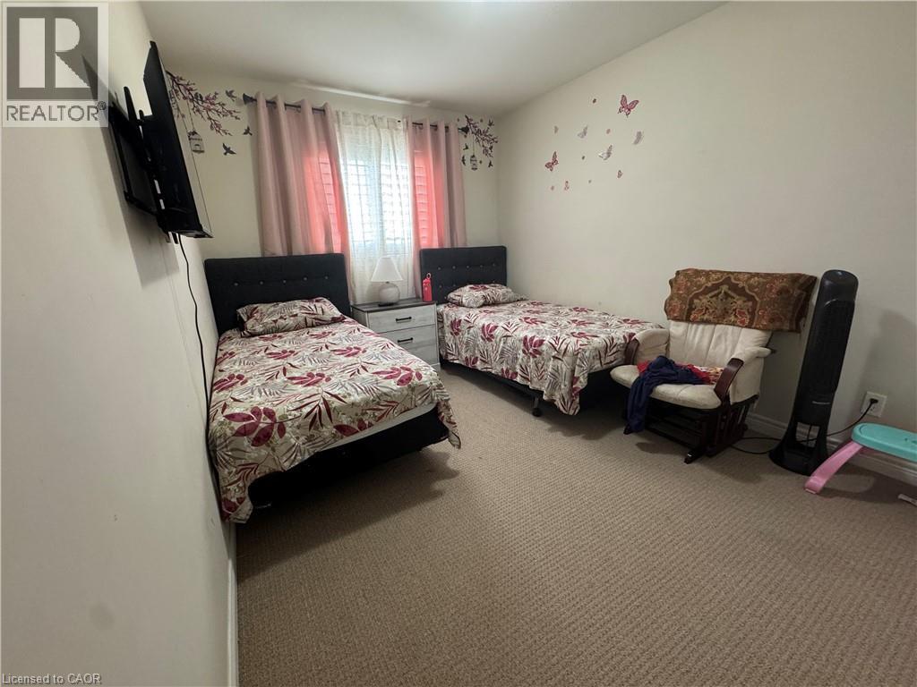 7905 Oldfield Road, Niagara Falls, Ontario  L2G 3J8 - Photo 13 - 40818372