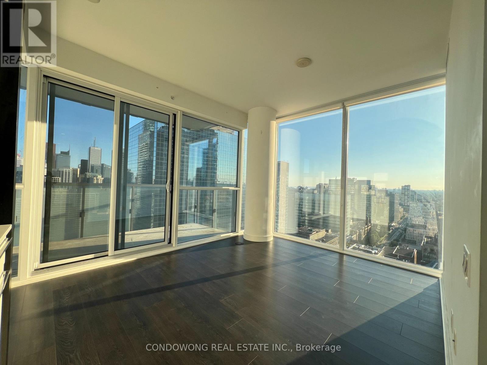 2703 - 15 Grenville Street, Toronto, Ontario  M4Y 0B9 - Photo 2 - C12916226