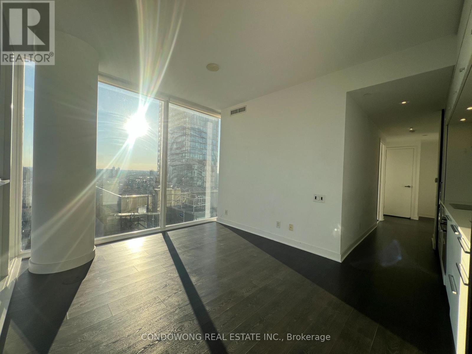 2703 - 15 Grenville Street, Toronto, Ontario  M4Y 0B9 - Photo 5 - C12916226