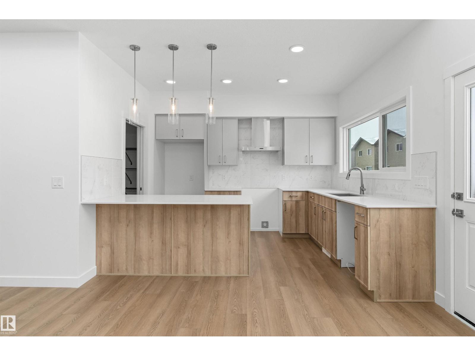 2209 194a St Nw, Edmonton, Alberta  T6M 3J3 - Photo 7 - E4477114