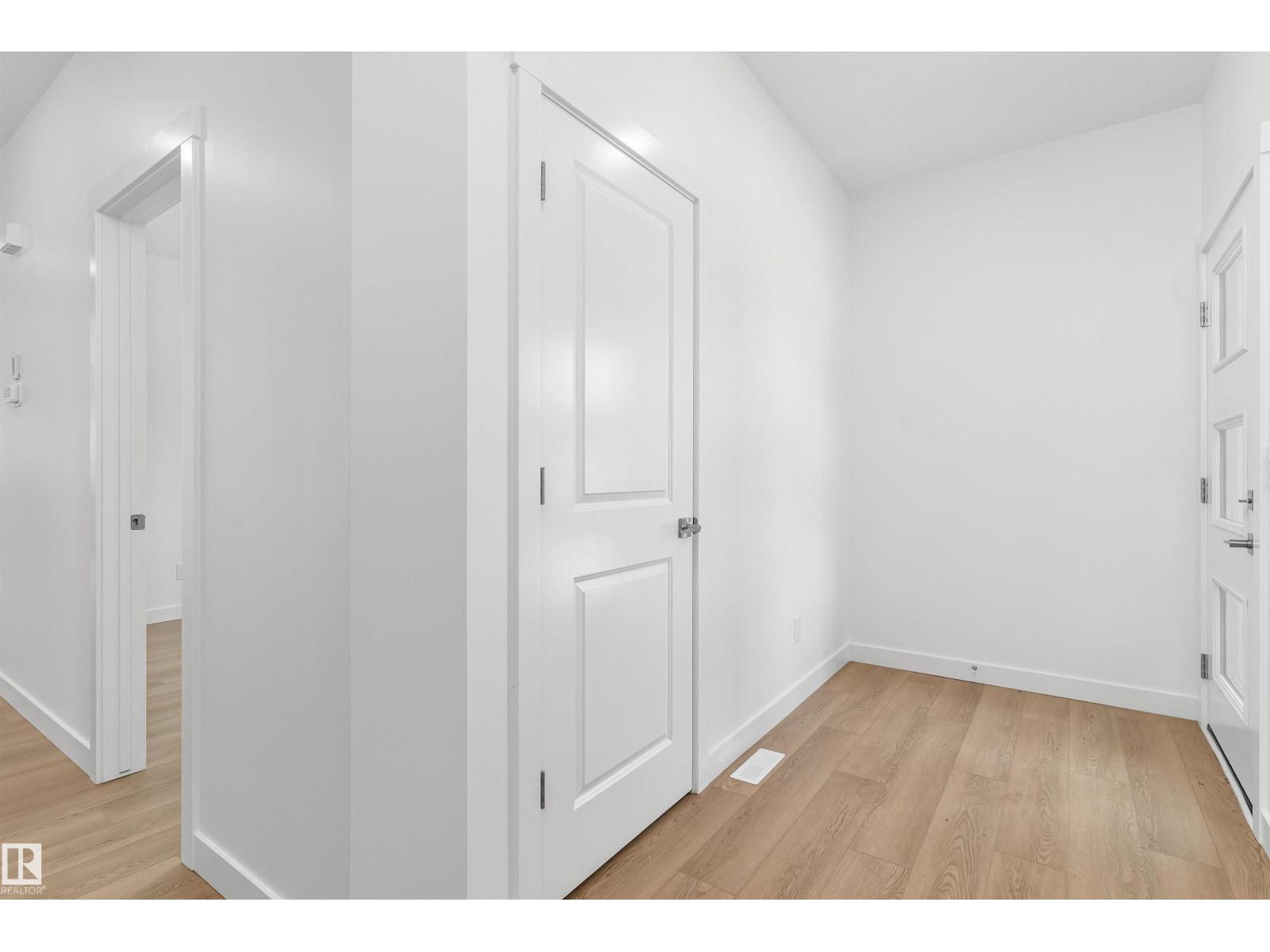 2209 194a St Nw, Edmonton, Alberta  T6M 3J3 - Photo 3 - E4477114