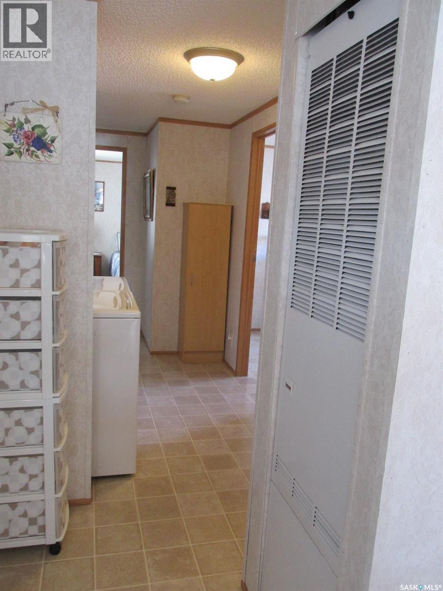 1216 2a Street W, Nipawin, Saskatchewan  S0E 1E0 - Photo 18 - SK032207