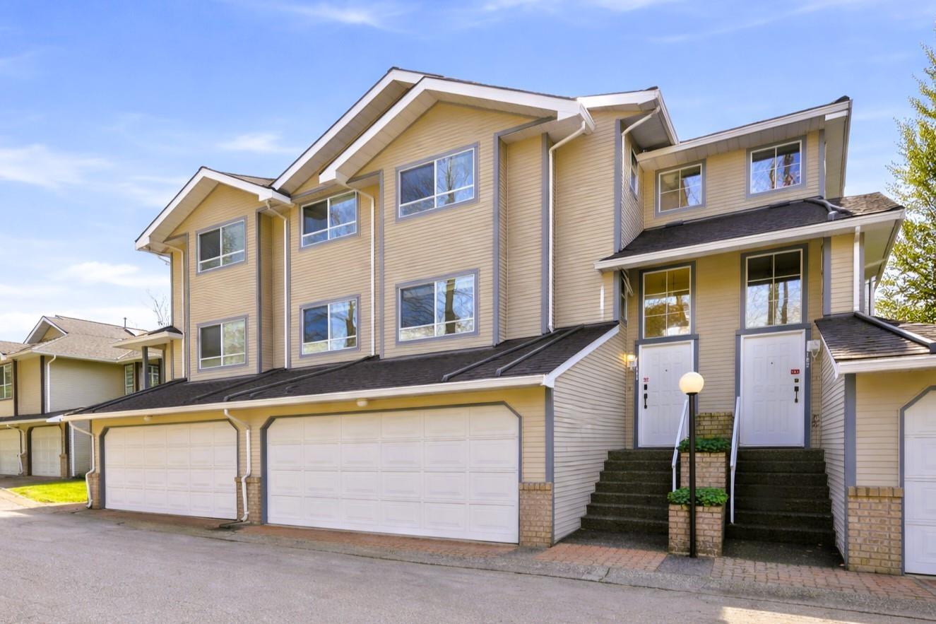 103 10538 153 Street, Surrey, British Columbia  V3R 0G6 - Photo 1 - R3111091