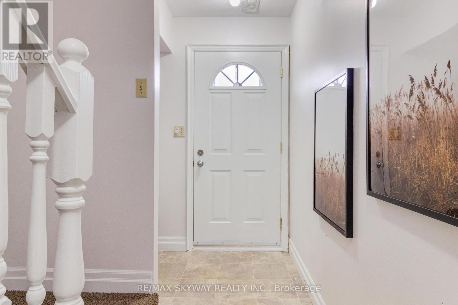 B - 56 Harris Avenue, Brantford, Ontario  N3R 2E9 - Photo 3 - X13009274