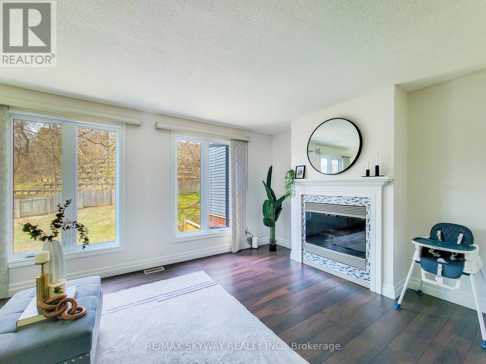 B - 56 Harris Avenue, Brantford, Ontario  N3R 2E9 - Photo 14 - X13009274