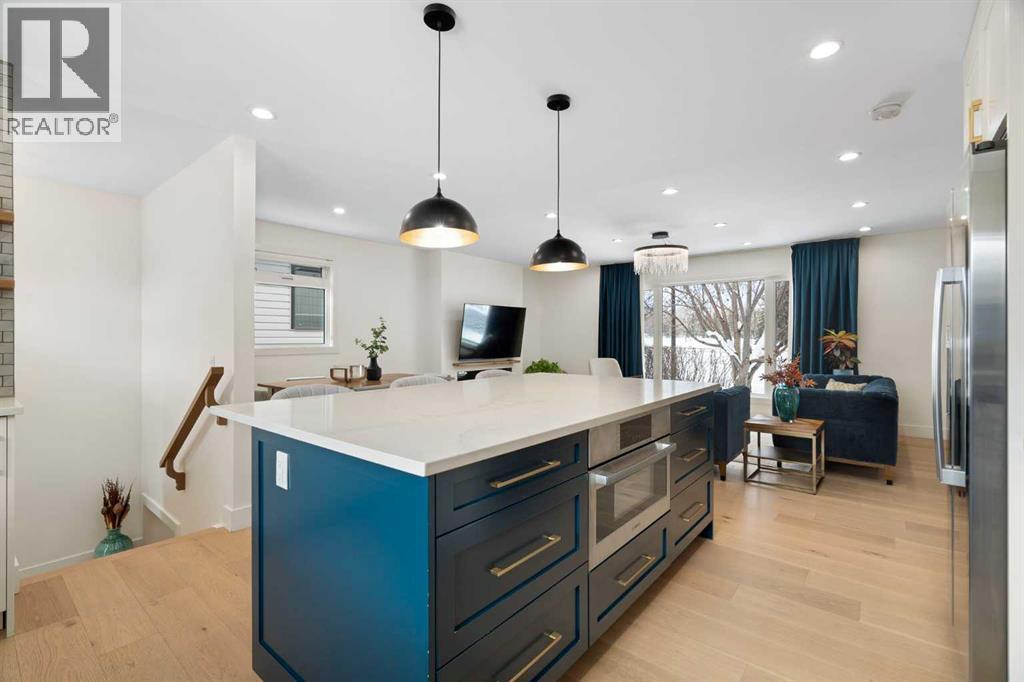 224 Silverview Way NW, Calgary, Alberta  T3B 3K3 - Photo 17 - A2298370