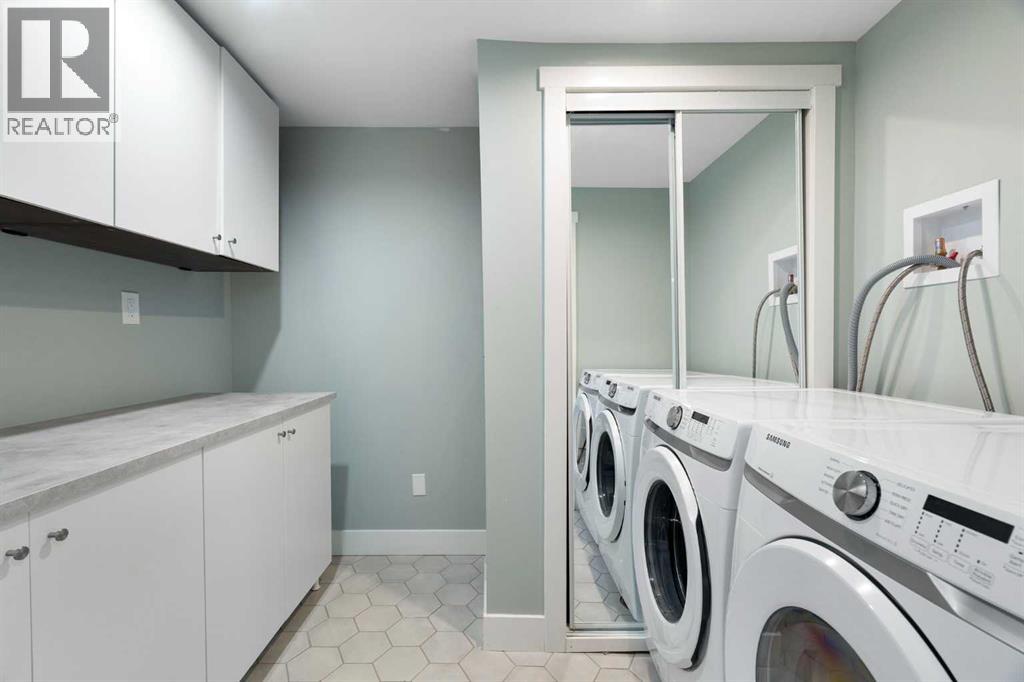 224 Silverview Way NW, Calgary, Alberta  T3B 3K3 - Photo 44 - A2298370