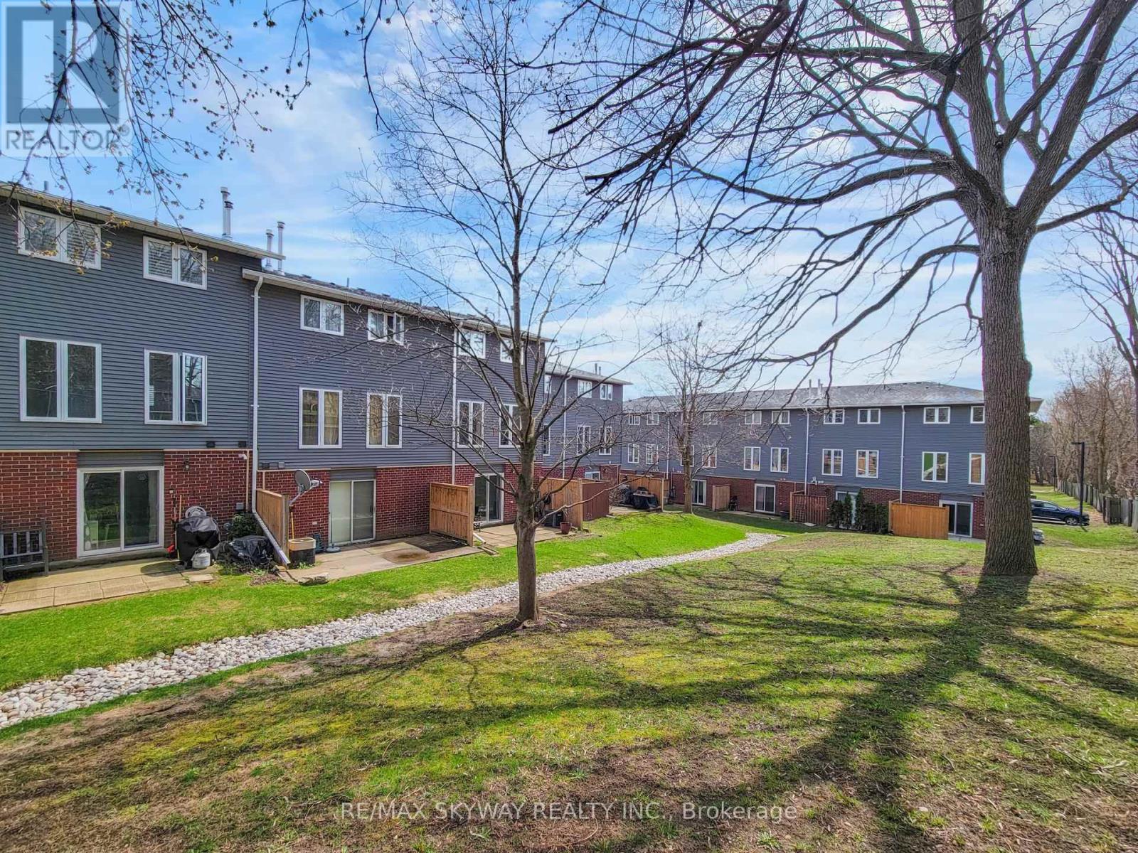 B - 56 Harris Avenue, Brantford, Ontario  N3R 2E9 - Photo 48 - X13009274