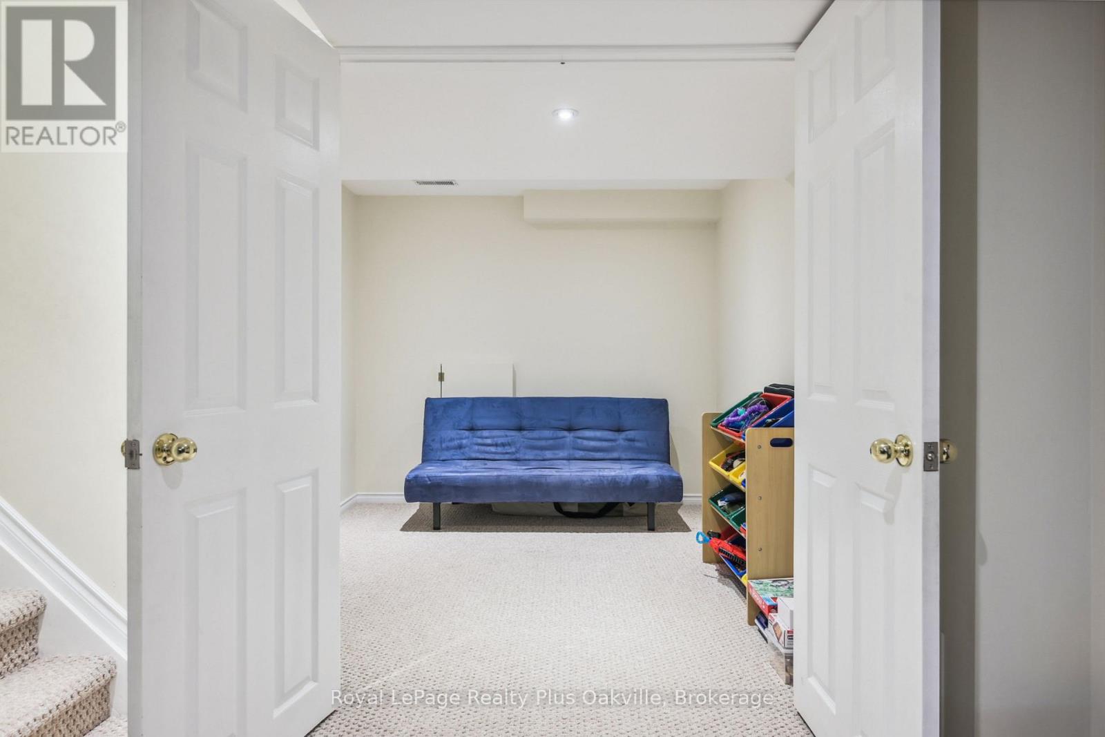 2244 Stokes Lane, Burlington, Ontario  L7L 7P5 - Photo 24 - W13009370