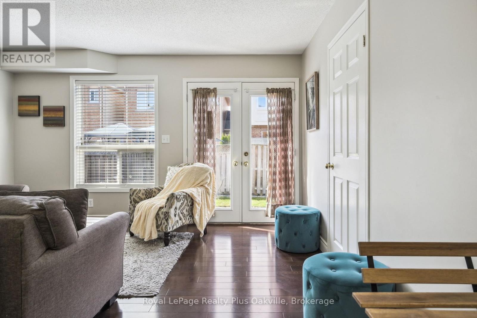 2244 Stokes Lane, Burlington, Ontario  L7L 7P5 - Photo 9 - W13009370