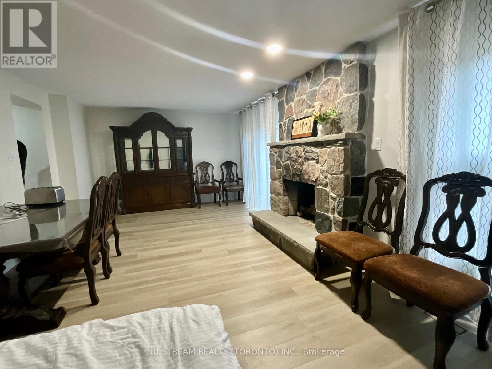 Lower - 260 Fisherville Road, Toronto, Ontario  M2R 3C5 - Photo 5 - C13008936