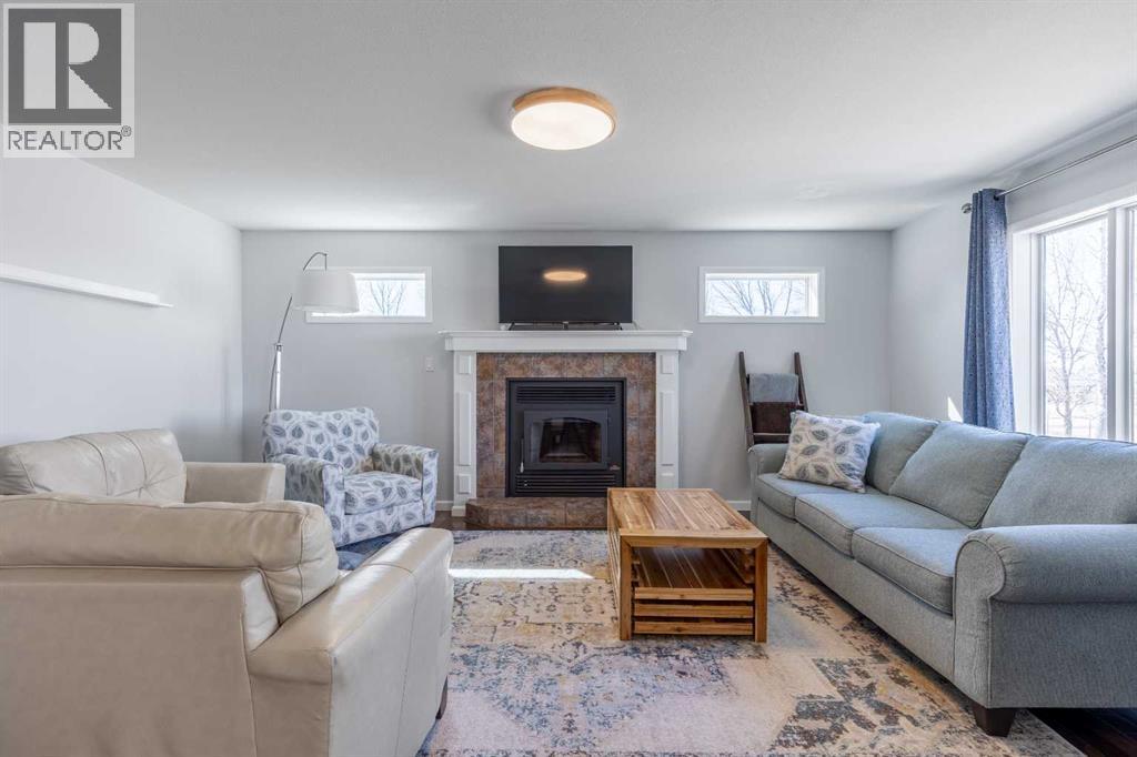 338 Deer Run Place W, Rural Lethbridge County, Alberta  T1J 5R8 - Photo 12 - A2301852