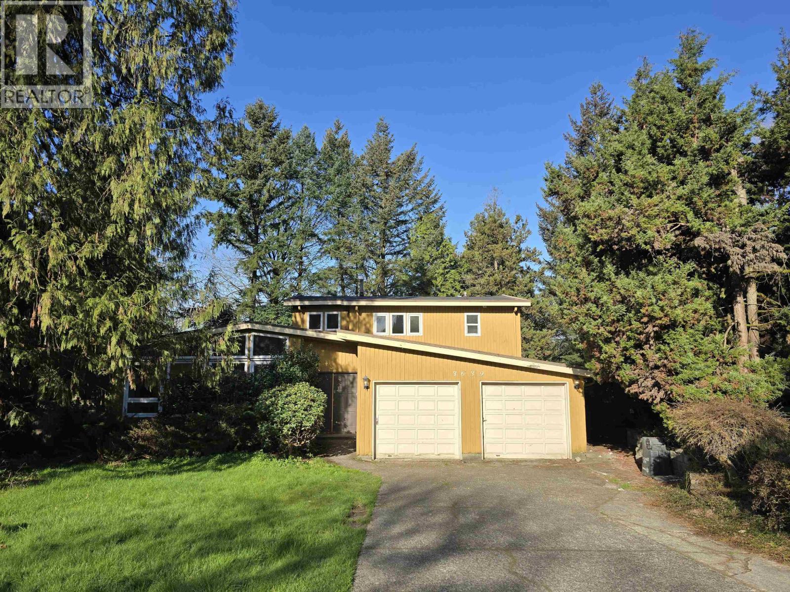 3639 Lynndale Crescent, Burnaby, British Columbia  V5A 3S4 - Photo 1 - R3110996