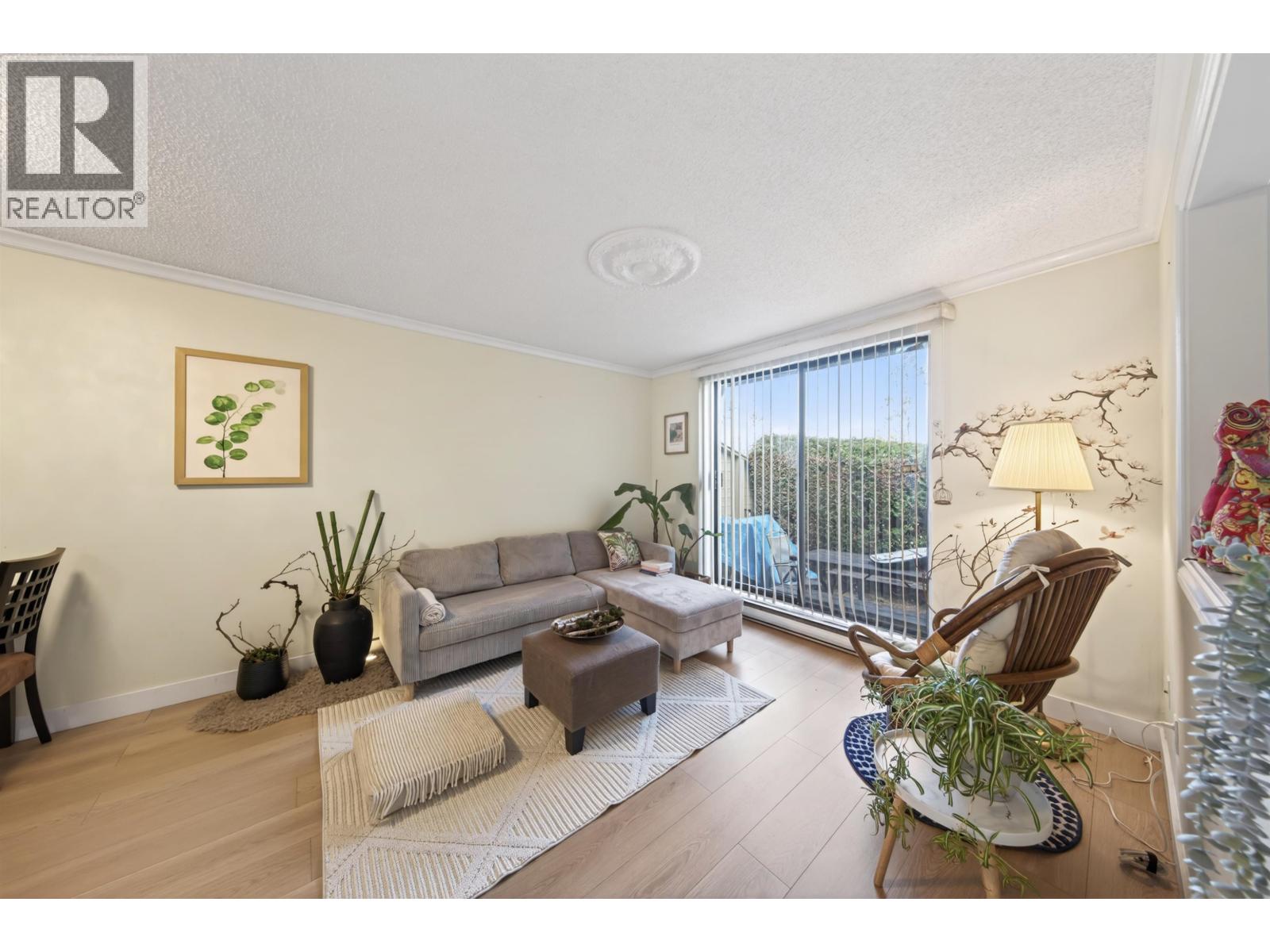 102 8040 Colonial Drive, Richmond, British Columbia  V7C 4V1 - Photo 3 - R3092188