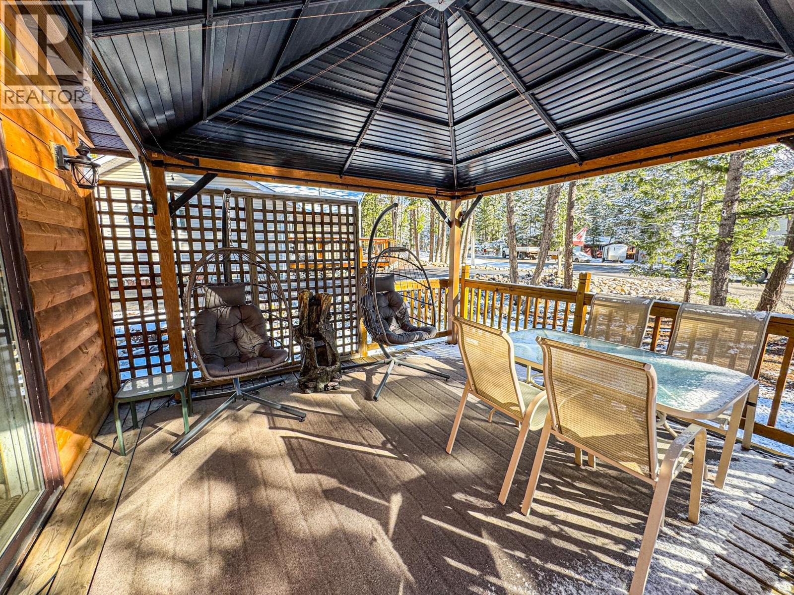 5405 Dutch Creek Road, Dutch Creek, British Columbia  V0B 1L2 - Photo 18 - 10381351