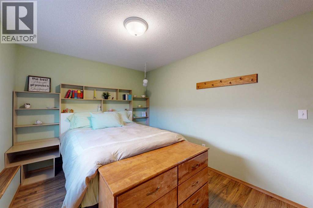 6212 Spruce Drive, Stettler, Alberta  T4K 1G3 - Photo 22 - A2301724