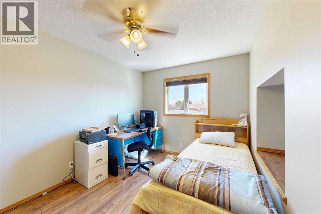 6212 Spruce Drive, Stettler, Alberta  T4K 1G3 - Photo 34 - A2301724