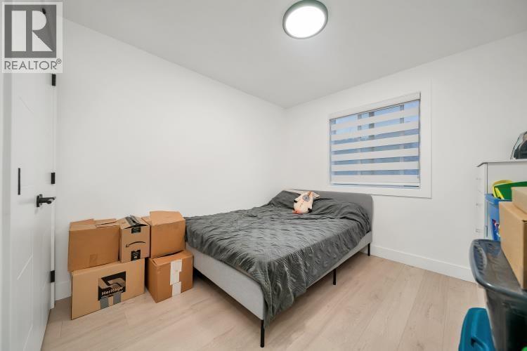 1012 Augusta Avenue, Burnaby, British Columbia  V5A 2V4 - Photo 25 - R3111484