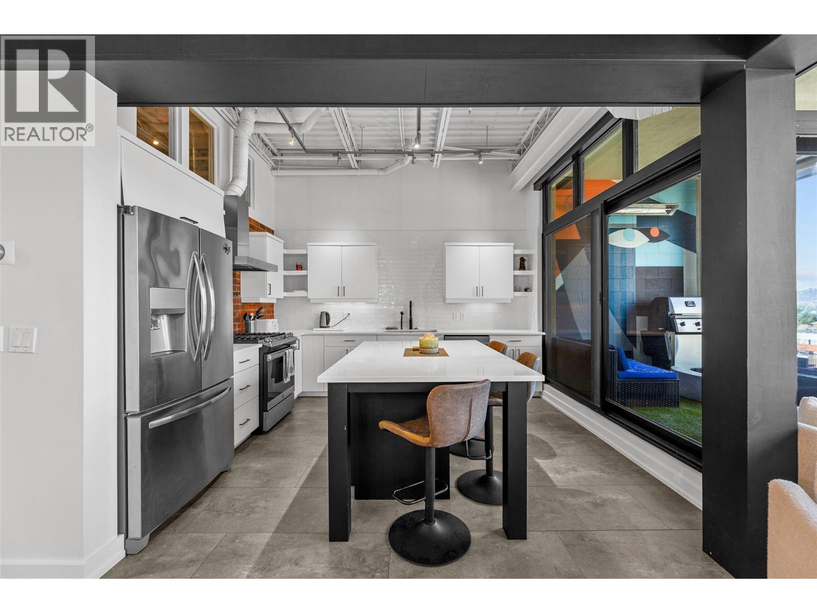 1630 Pandosy Street Unit# 601 Kelowna Photo 6