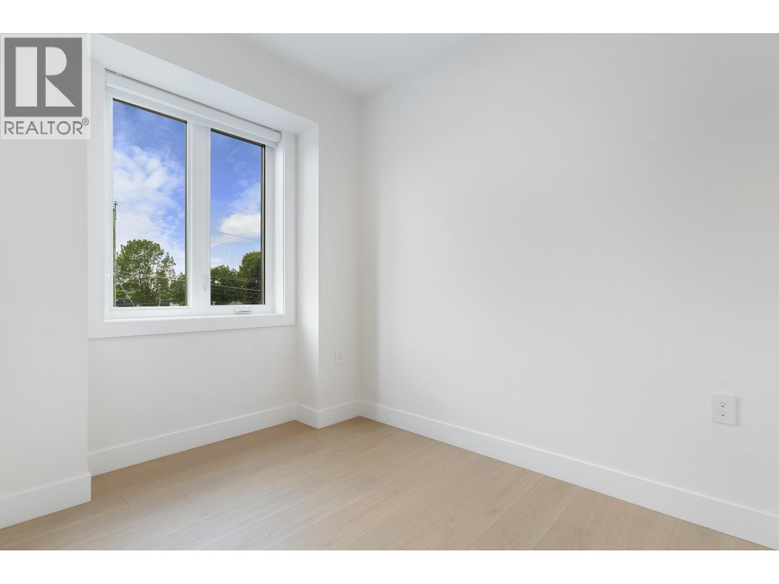 2 4257 Beatrice Street, Vancouver, British Columbia  V5N 4H9 - Photo 22 - R3111825