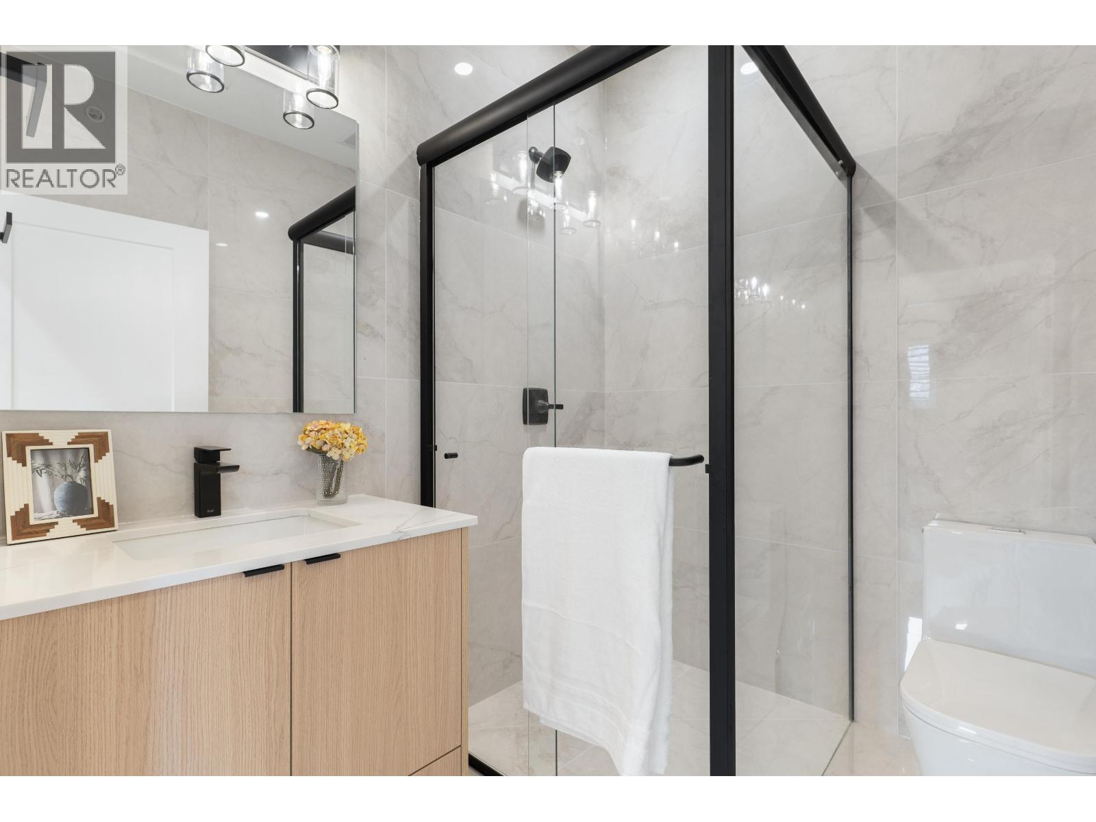 2 4257 Beatrice Street, Vancouver, British Columbia  V5N 4H9 - Photo 23 - R3111825