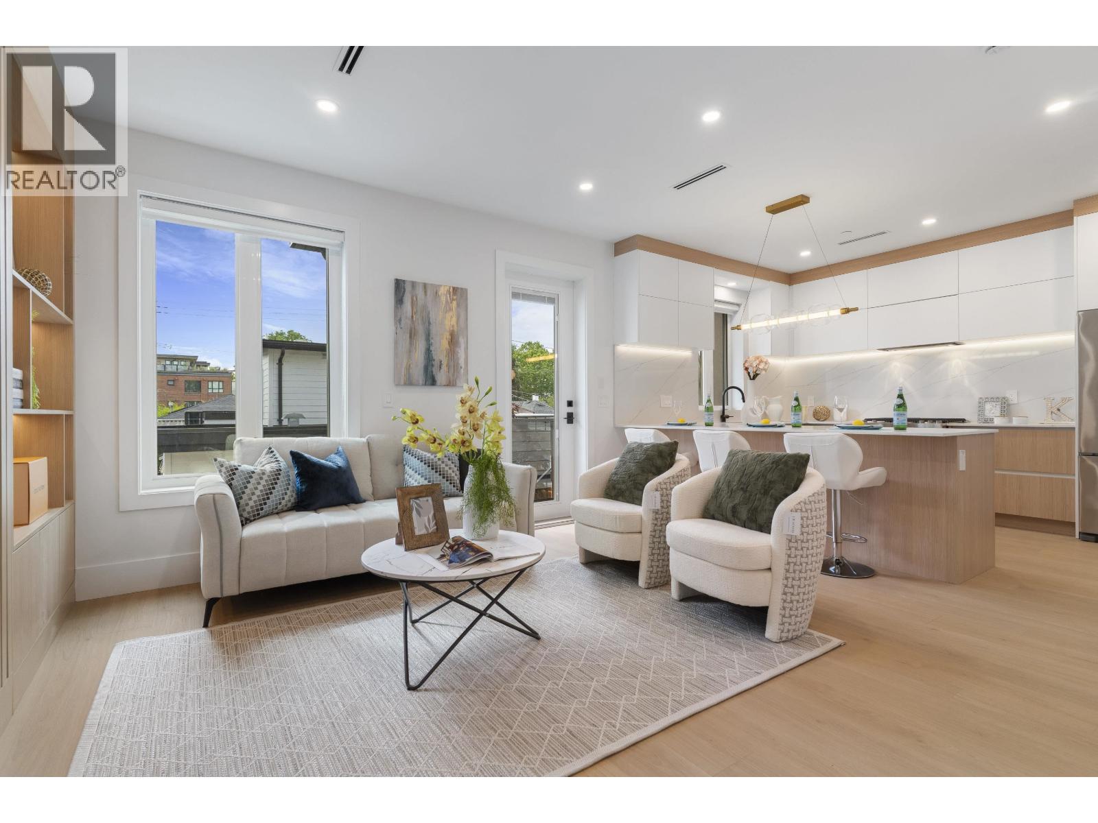 2 4257 Beatrice Street, Vancouver, British Columbia  V5N 4H9 - Photo 7 - R3111825