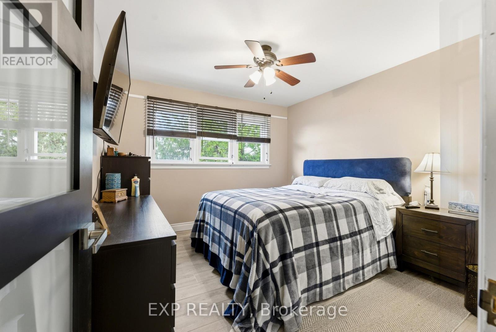 69 First Avenue, Quinte West, Ontario K8V 4C2 - Photo 12 - X13009408